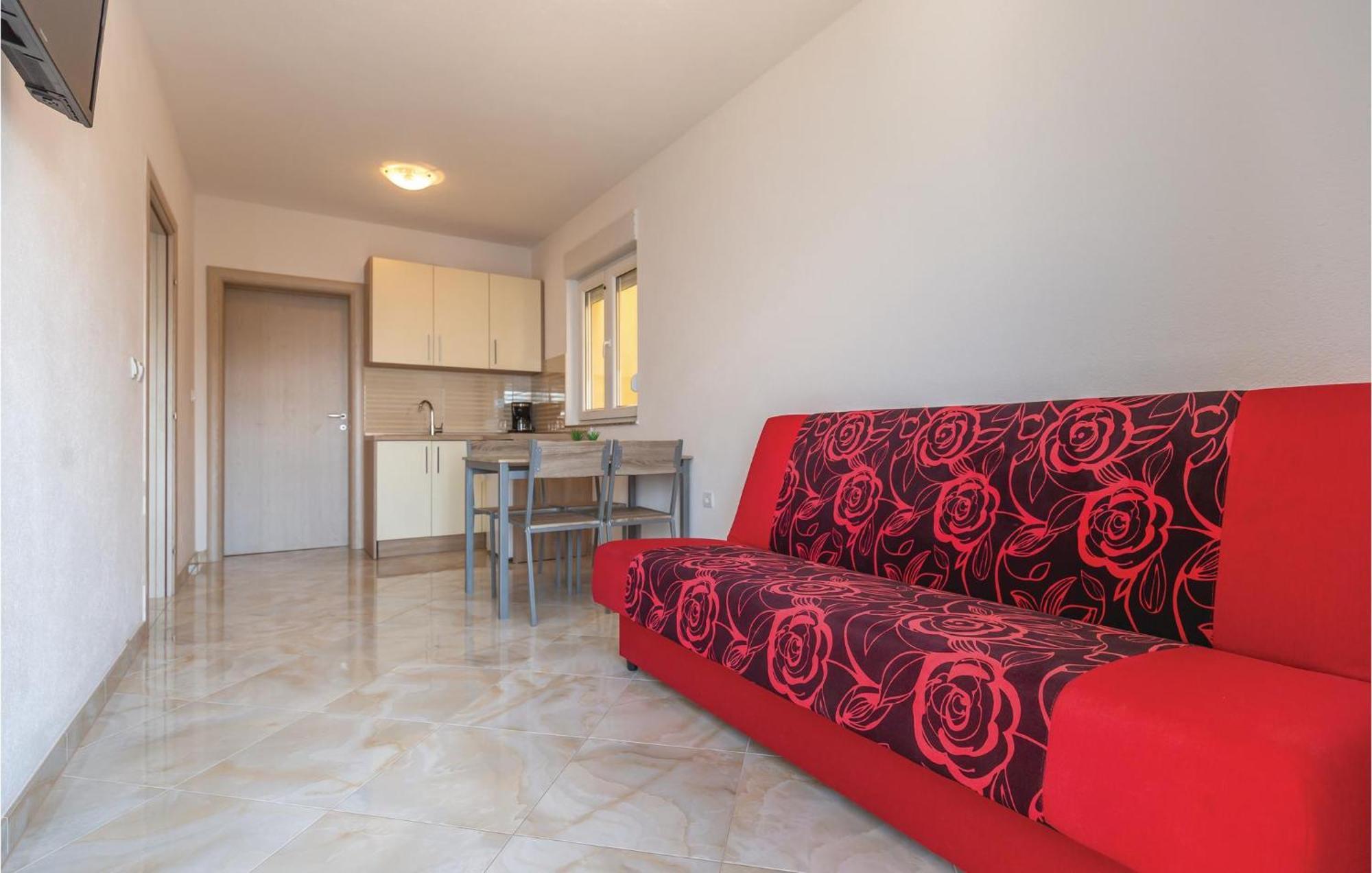 Nice Apartment In Krvavica With House Sea View Esterno foto