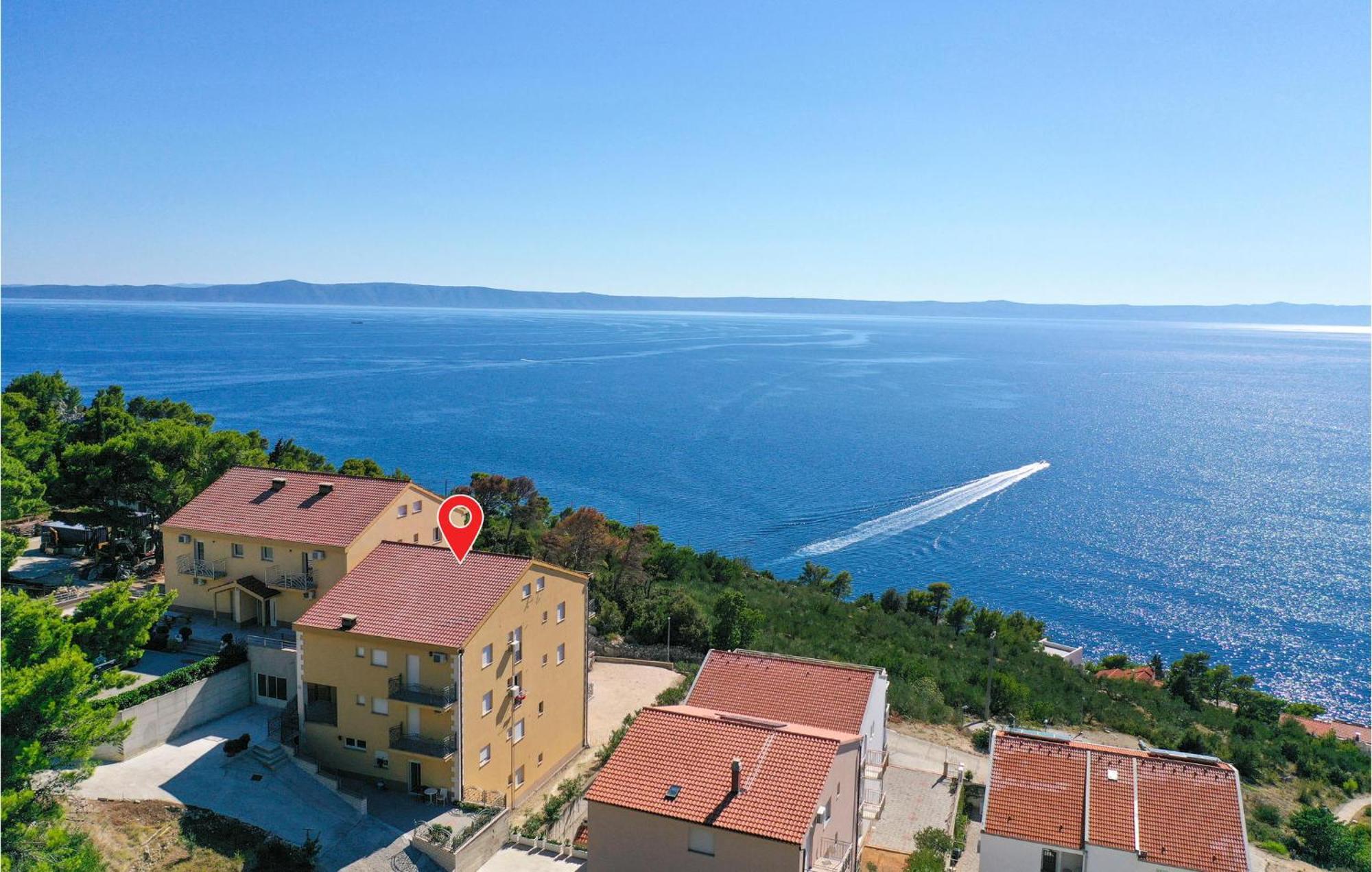 Nice Apartment In Krvavica With House Sea View Esterno foto